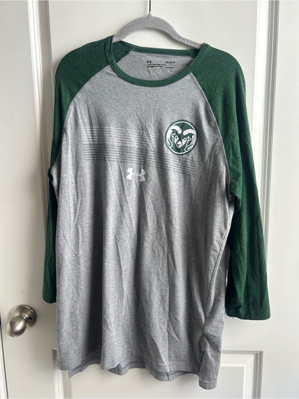 Under Armour Men's Gray and Green Raglan Long Sleeve Shirt with CSU Rams